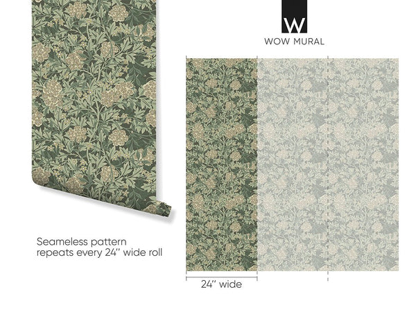 Classic floral wallpaper with beige jasmine clusters and dark green leaves on a rich backdrop. Suitable for creating a timeless atmosphere in bedrooms or feature walls in living spaces.
