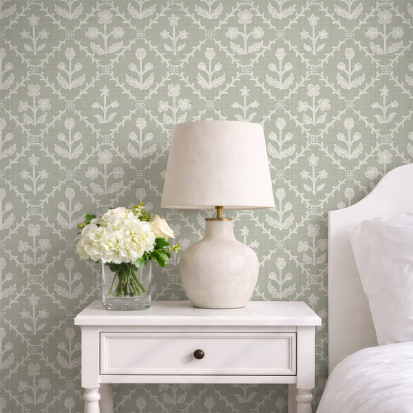 Sage Green Linen Floral Lattice Wallpaper L122
