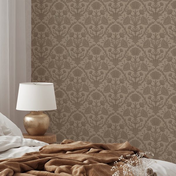 Taupe brown floral wallpaper with stylized motifs, providing a vintage touch to a living room or hallway. The removable design allows for easy installation and is perfect for those seeking a temporary yet elegant decor solution with historical charm.